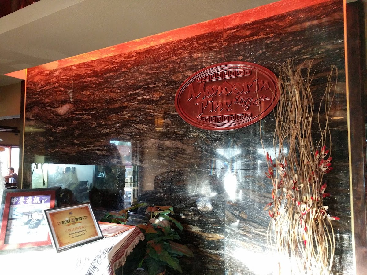 Mandarin Pine Restaurant